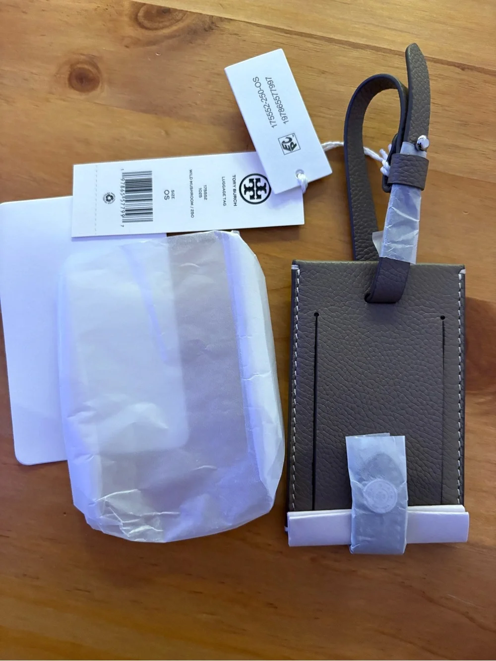 Tory Burch Luggage Tag